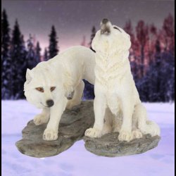 Before the Chase White Wolf Figure Set of 2 9.8cm