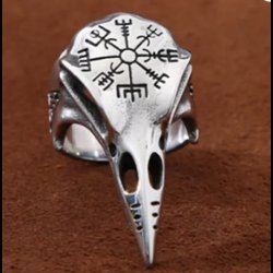 Crow Skulll Vegvisir Ring