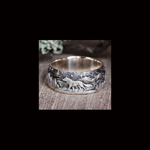 Forest Wolf Viking Ring