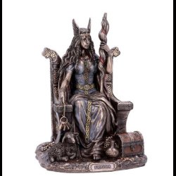 Frigga Goddess of Wisdom 19cm