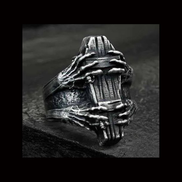 Ghost Claw Coffin Ring