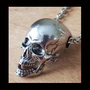 Gothic Skull Pendant Necklace