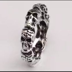 Gothic Skull Ring