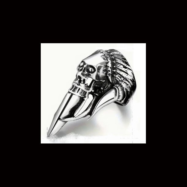 Mans Extended Skull Headdress ring