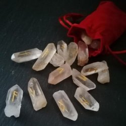 Qquartz crystal tips Runeset