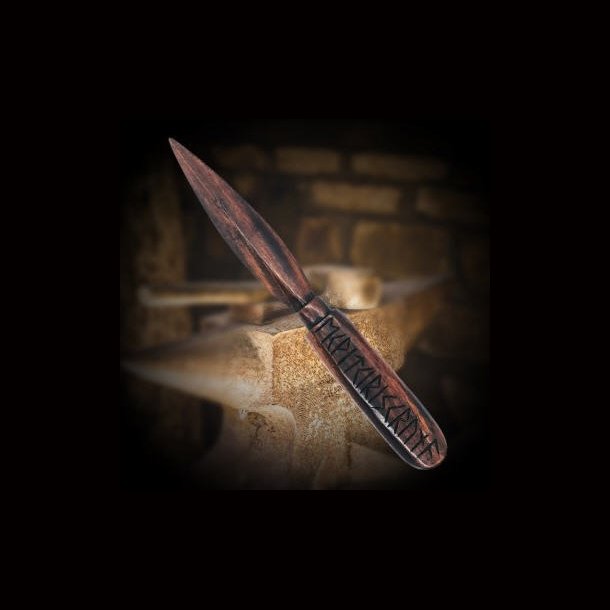 Rune dagger made of wood