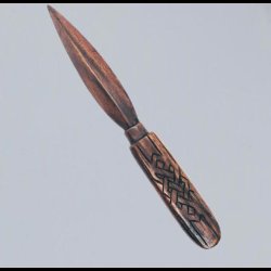 Rune dagger made of wood