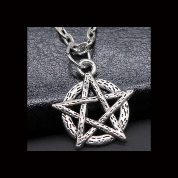 Rustic Pentagram pendant Necklace