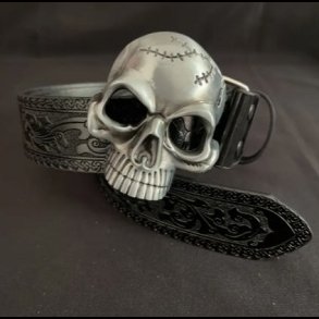 Stitched Skull Buckle Belt