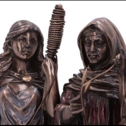 The Three Fates of Destiny 19cm