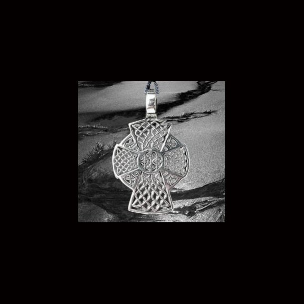 Traditional Celtic cross Pendant,