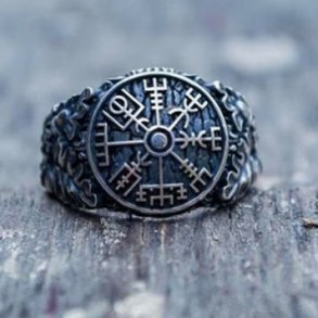 Viking Vegvisir Compass Ring